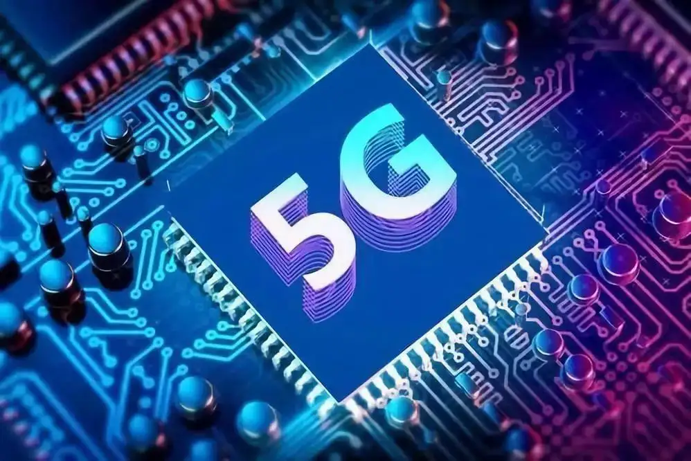 加快5G工廠建設(shè)！工信部：打造10個(gè)5G全連接工廠標(biāo)桿