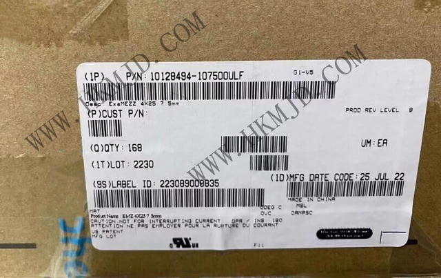 安費諾 10128494-107500ULF ExaMEZZ? 夾層式連接器，引領高速連接新時代