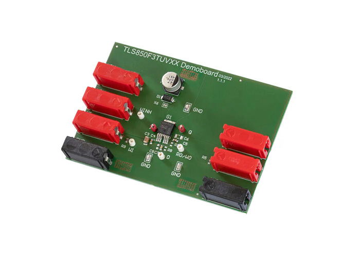 Infineon 針對OPTIREG ?線性穩(wěn)壓器設(shè)計開發(fā)的 TLS850F3TU-V33-BOARD演示板